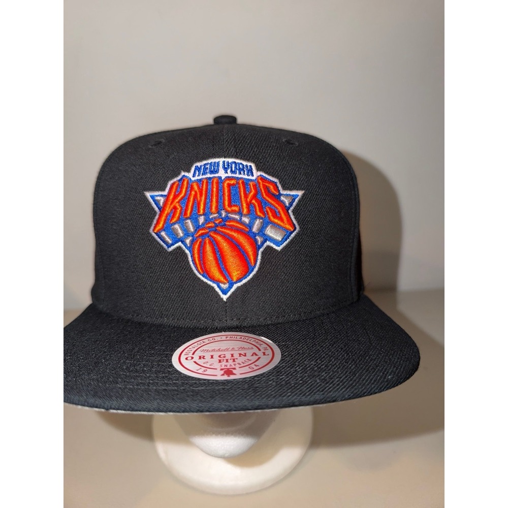 Mitchell & Ness New York Knicks Snapback (NWTS) - Picture 2 of 7